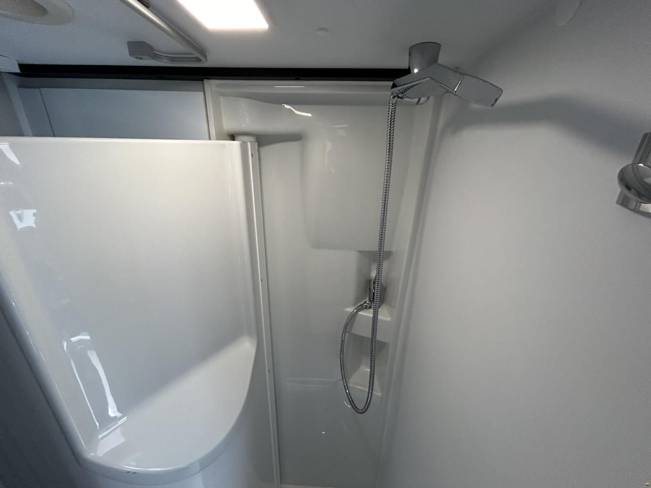 Adria Twin Supreme 640 SGX