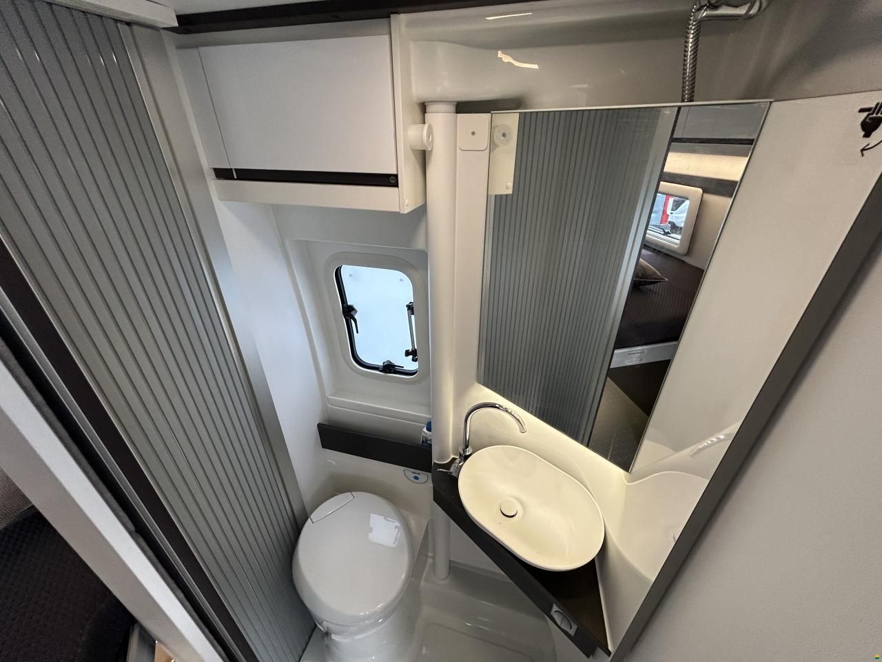 Adria Twin Supreme 640 SGX