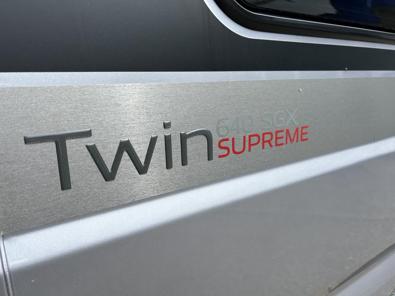 Adria Twin Supreme 640 SGX