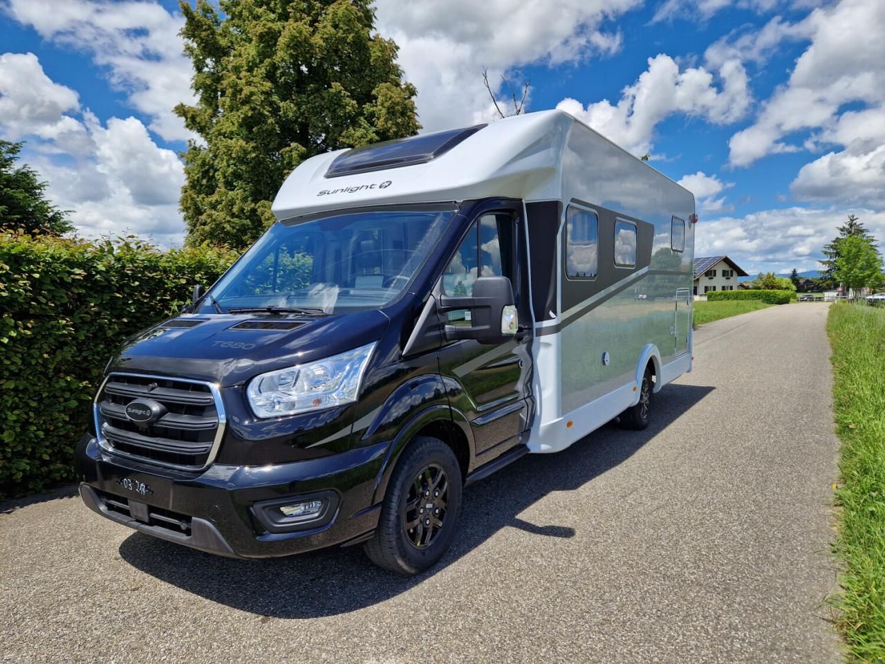 Sunlight Adventure T Ford 680