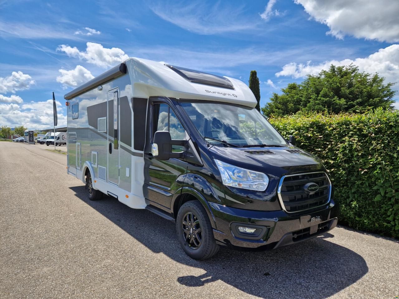 Sunlight Adventure T Ford 680