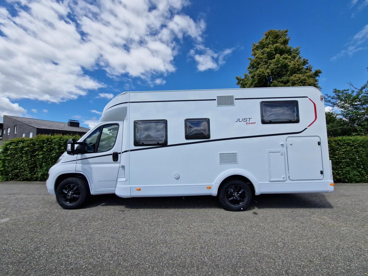 Dethleffs Just Camp T 6812 EB