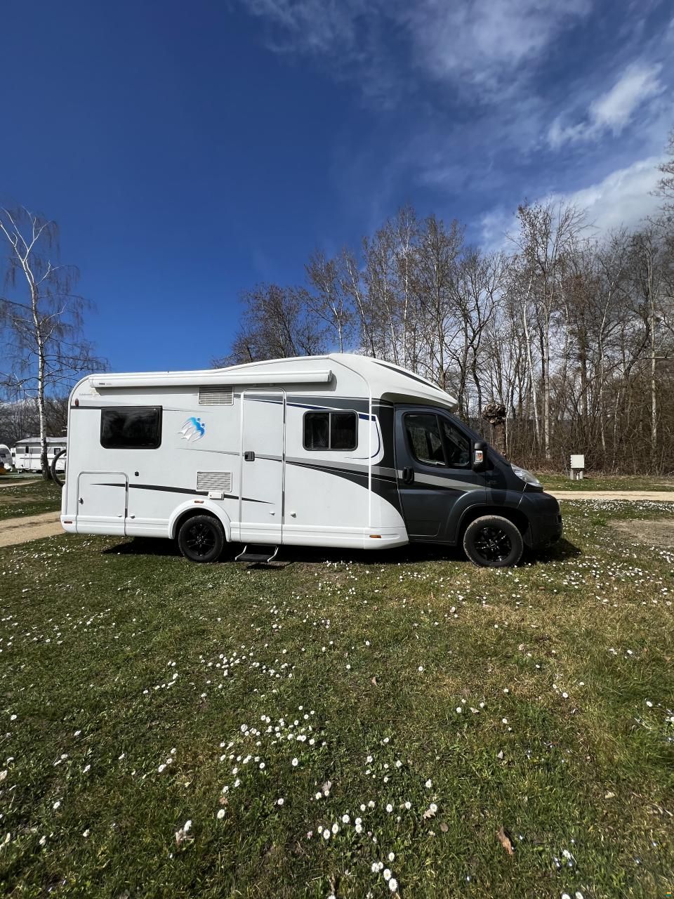 Knaus Sky Wave 650 MF Celebration