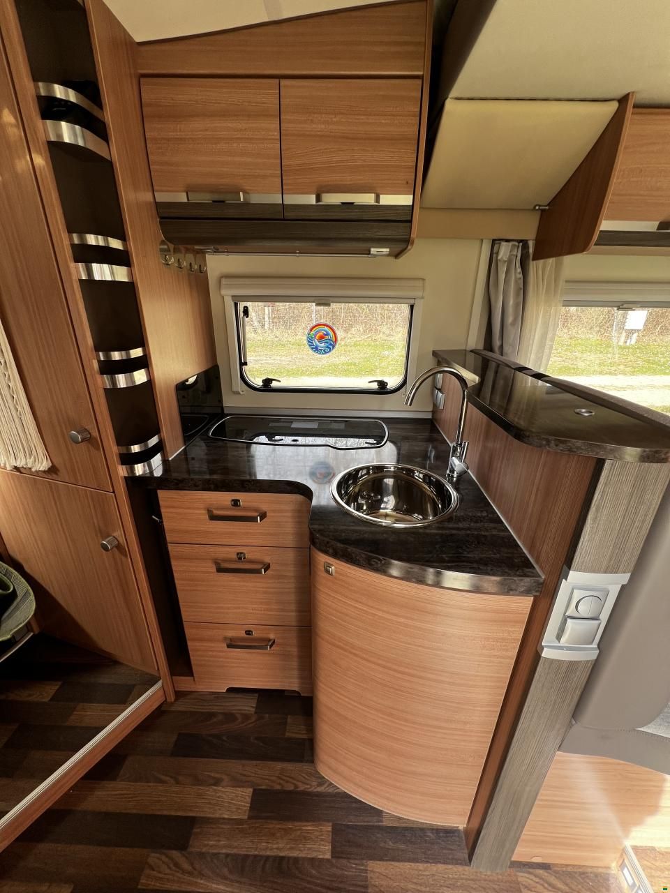 Knaus Sky Wave 650 MF Celebration