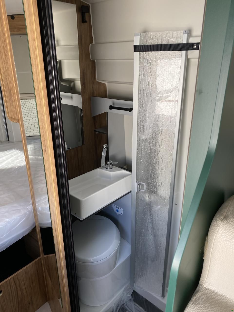 Karmann Dexter 560 4x4