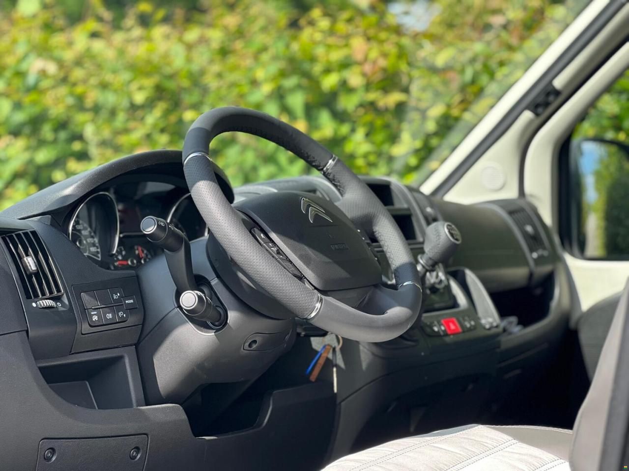 Sunlight Adventure Cliff RT 600