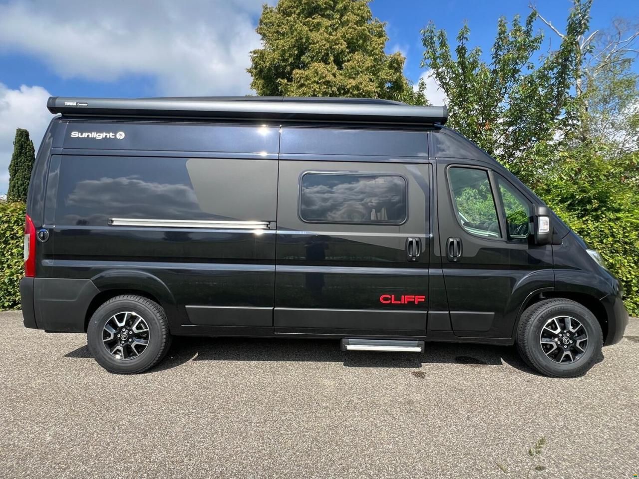 Sunlight Adventure Cliff RT 600