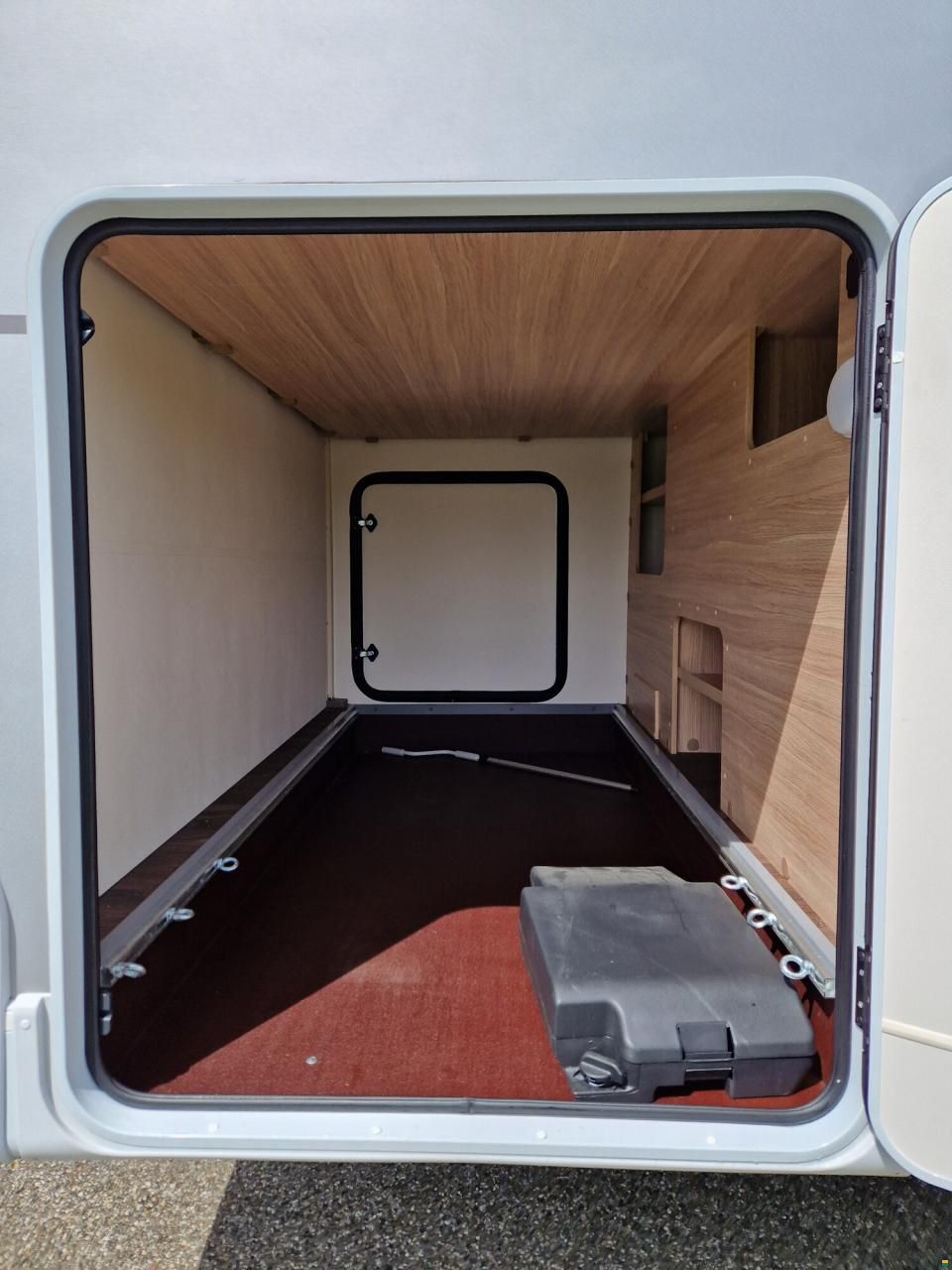 Sunlight Adventure I 67S