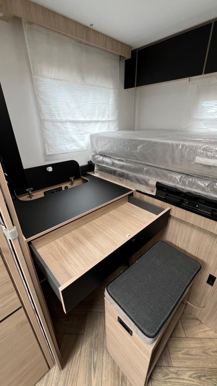 Challenger 384 Etape Edition