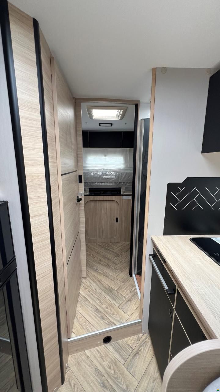 Challenger 384 Etape Edition