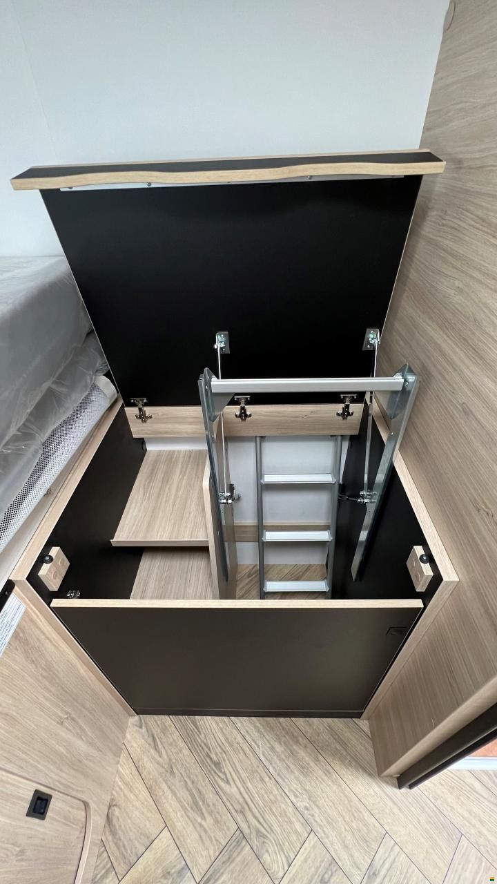 Challenger 384 Etape Edition