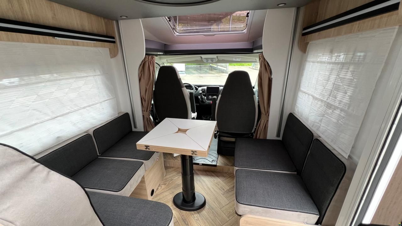 Challenger 384 Etape Edition