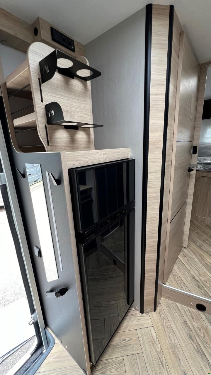 Challenger 384 Etape Edition