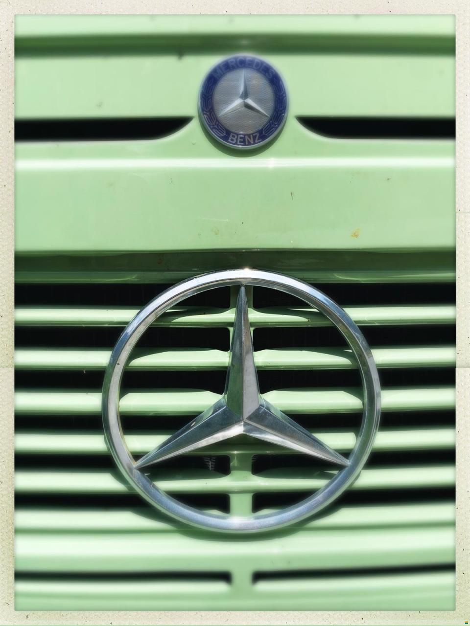 Mercedes Benz 613 d