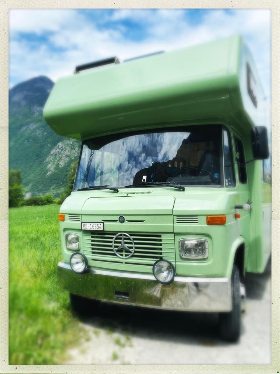 Mercedes Benz 613 d