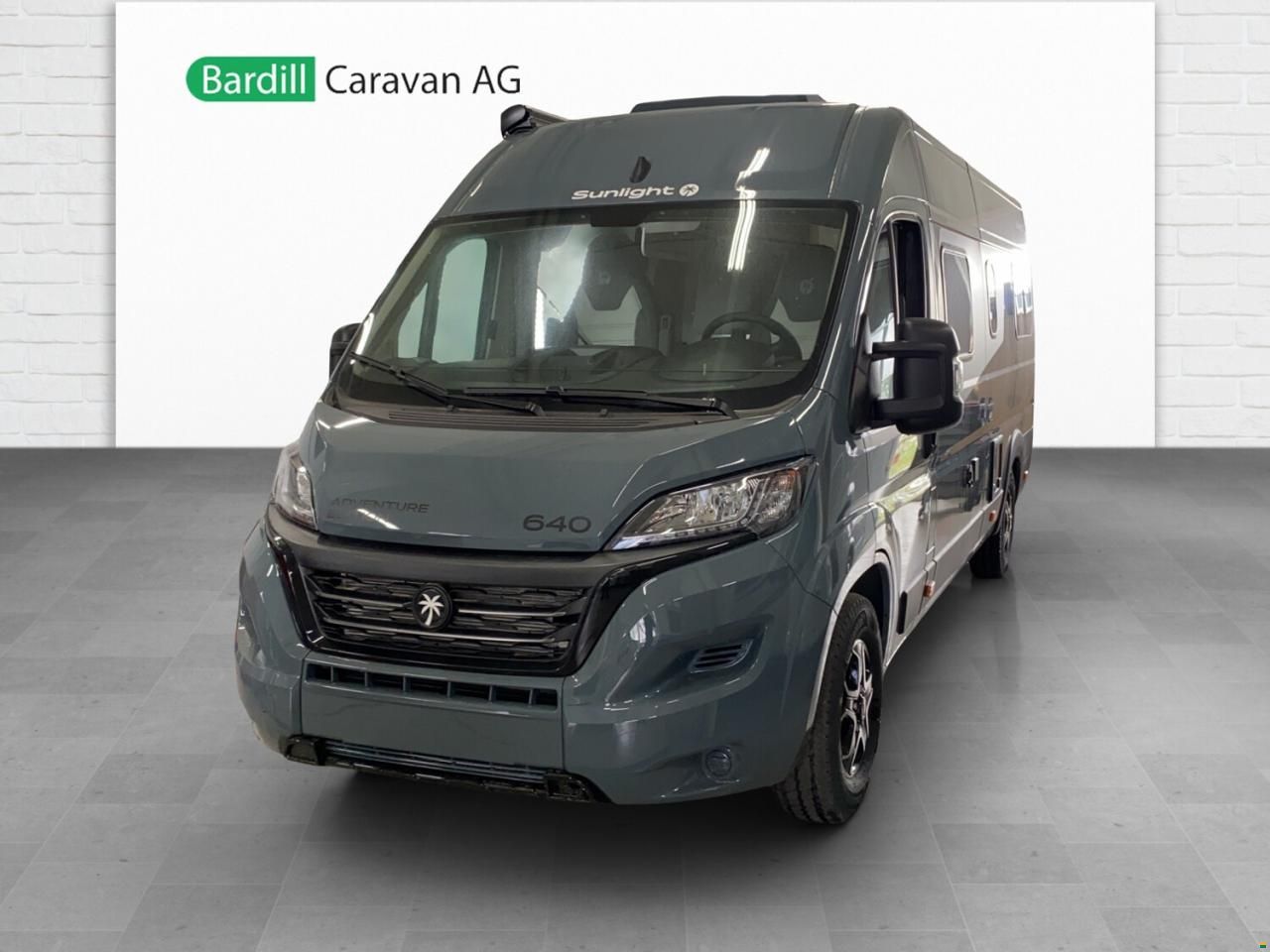 Sunlight Adventure Cliff 640