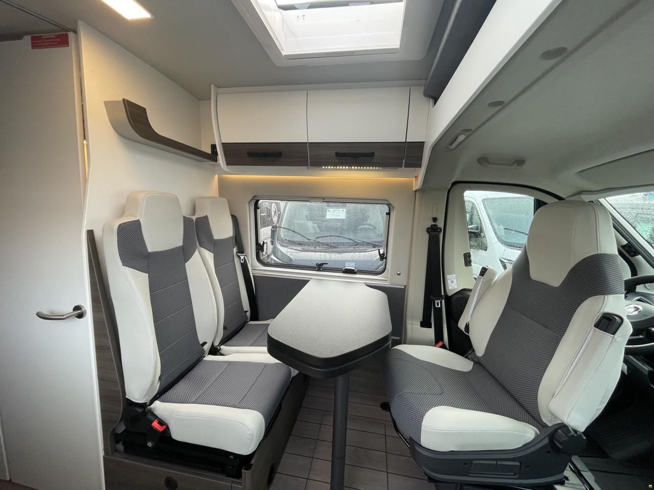 Van Tourer Fiat 600 D