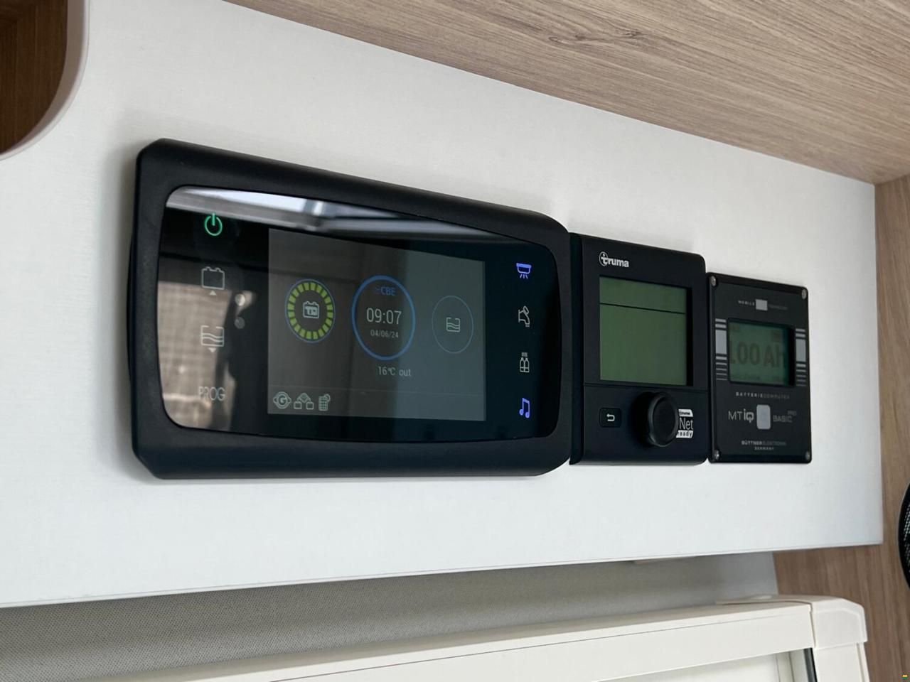 Frankia Neo T 7 BD NEO 3,5 t Black-Line