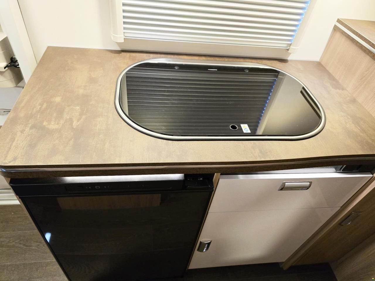 Laika KOSMO VAN V9 2,2 HDI D CITROEN JUMPER