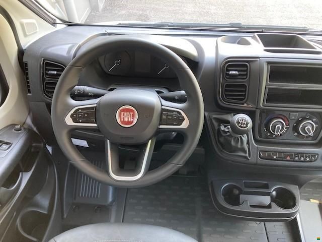 Adria Coral XL Axess 660 SL