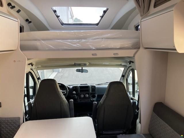 Adria Coral XL Axess 660 SL