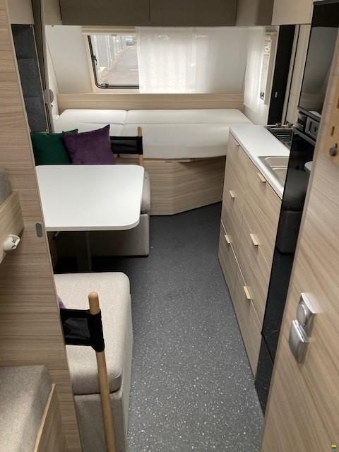 Adria Altea 552 PK "Swiss Edition"