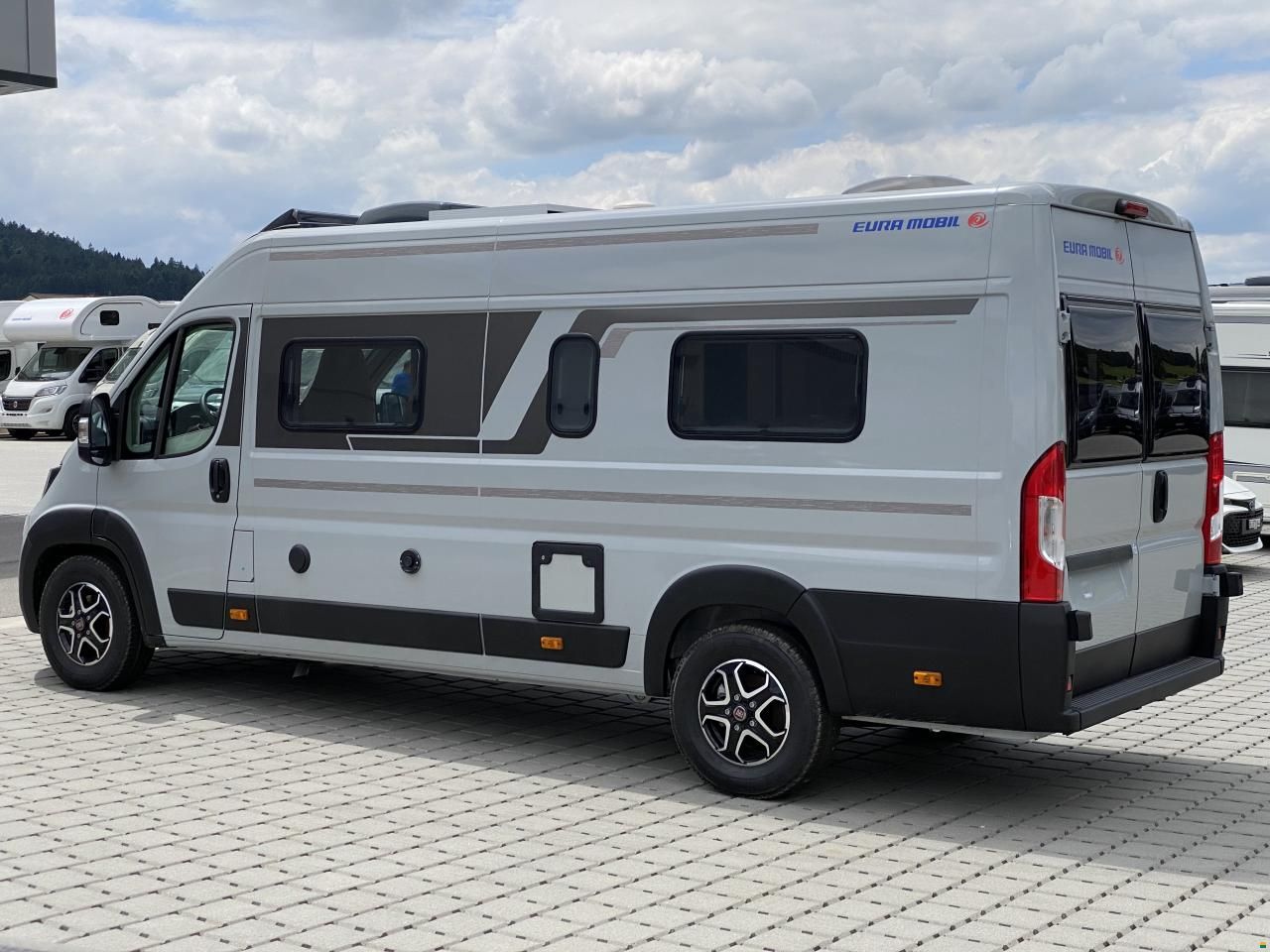 Eura Mobil Van V 635 HB