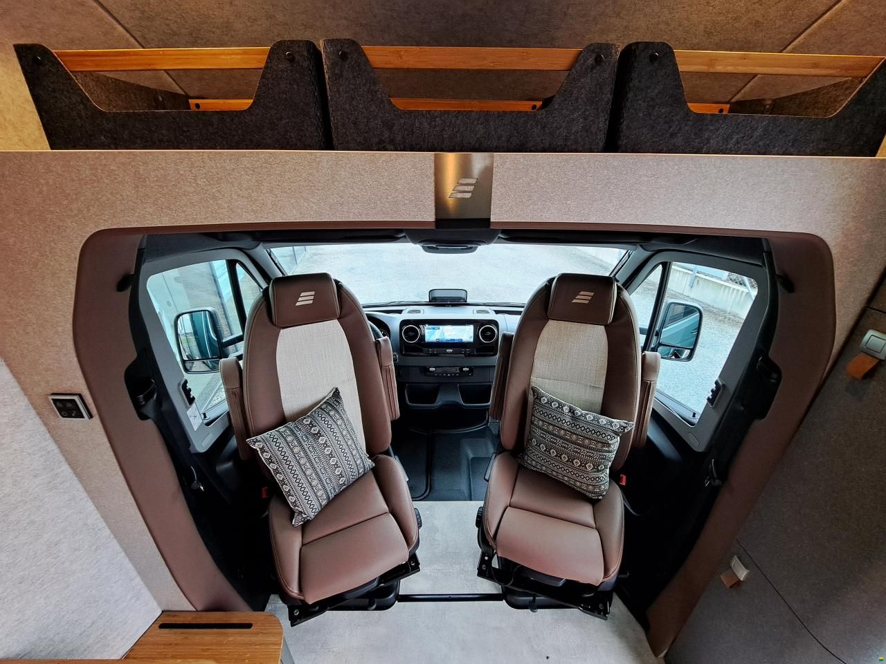 Hymer Venture S