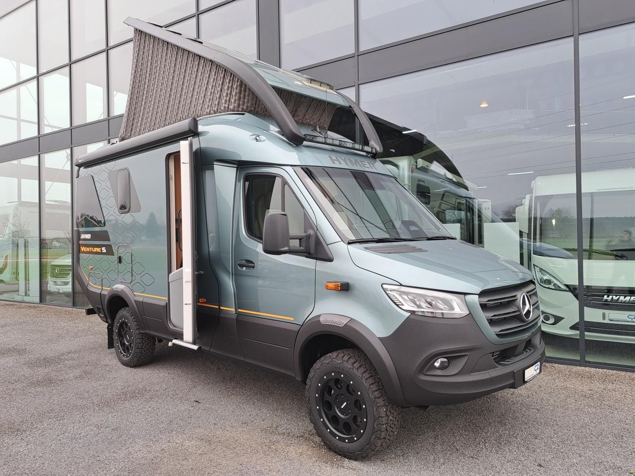Hymer Venture S