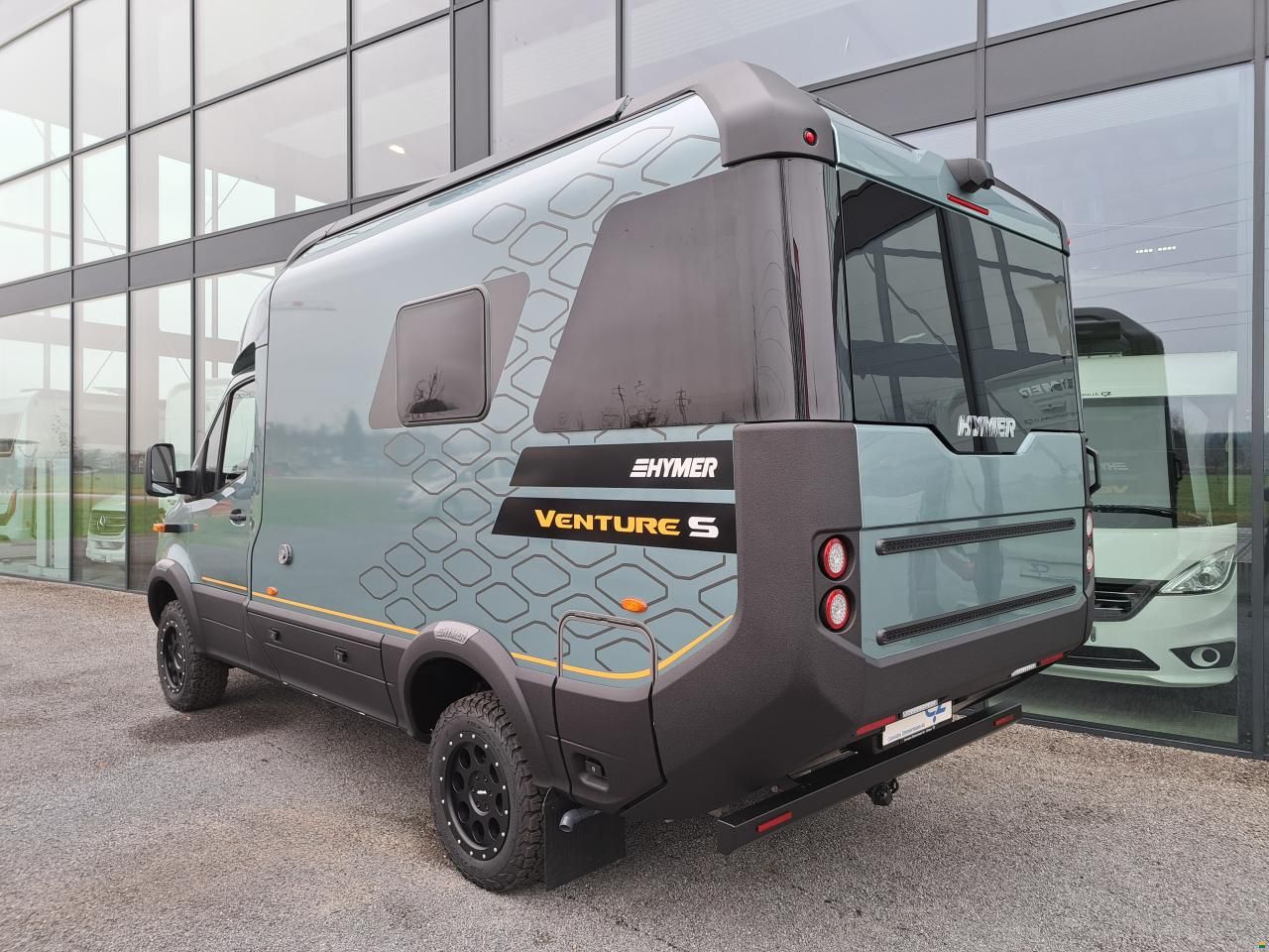 Hymer Venture S