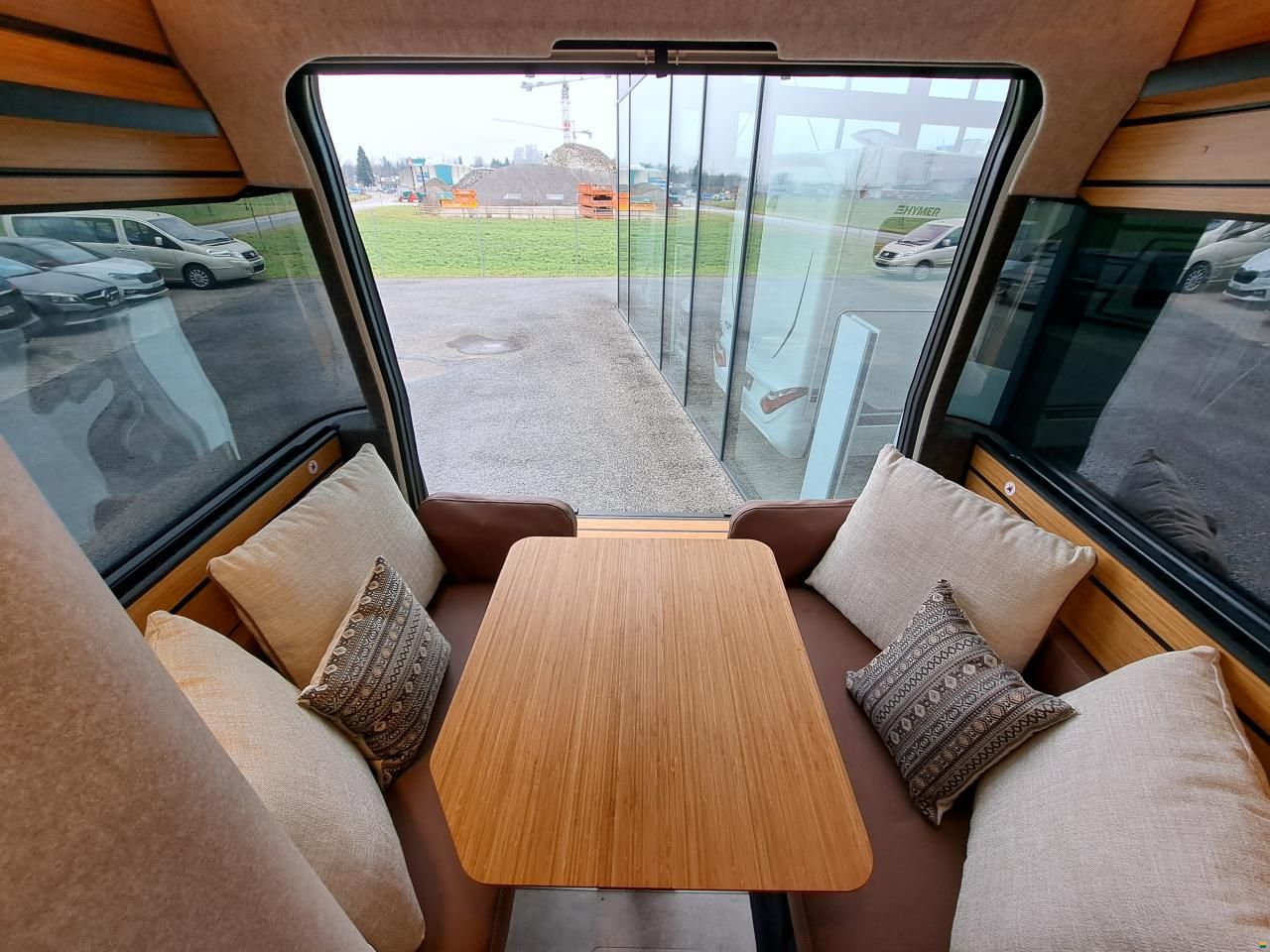Hymer Venture S