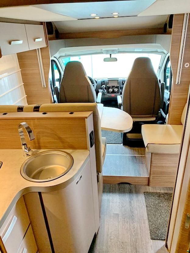 Knaus Live Wave 650 MX Luxus