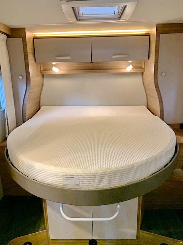 Knaus Live Wave 650 MX Luxus