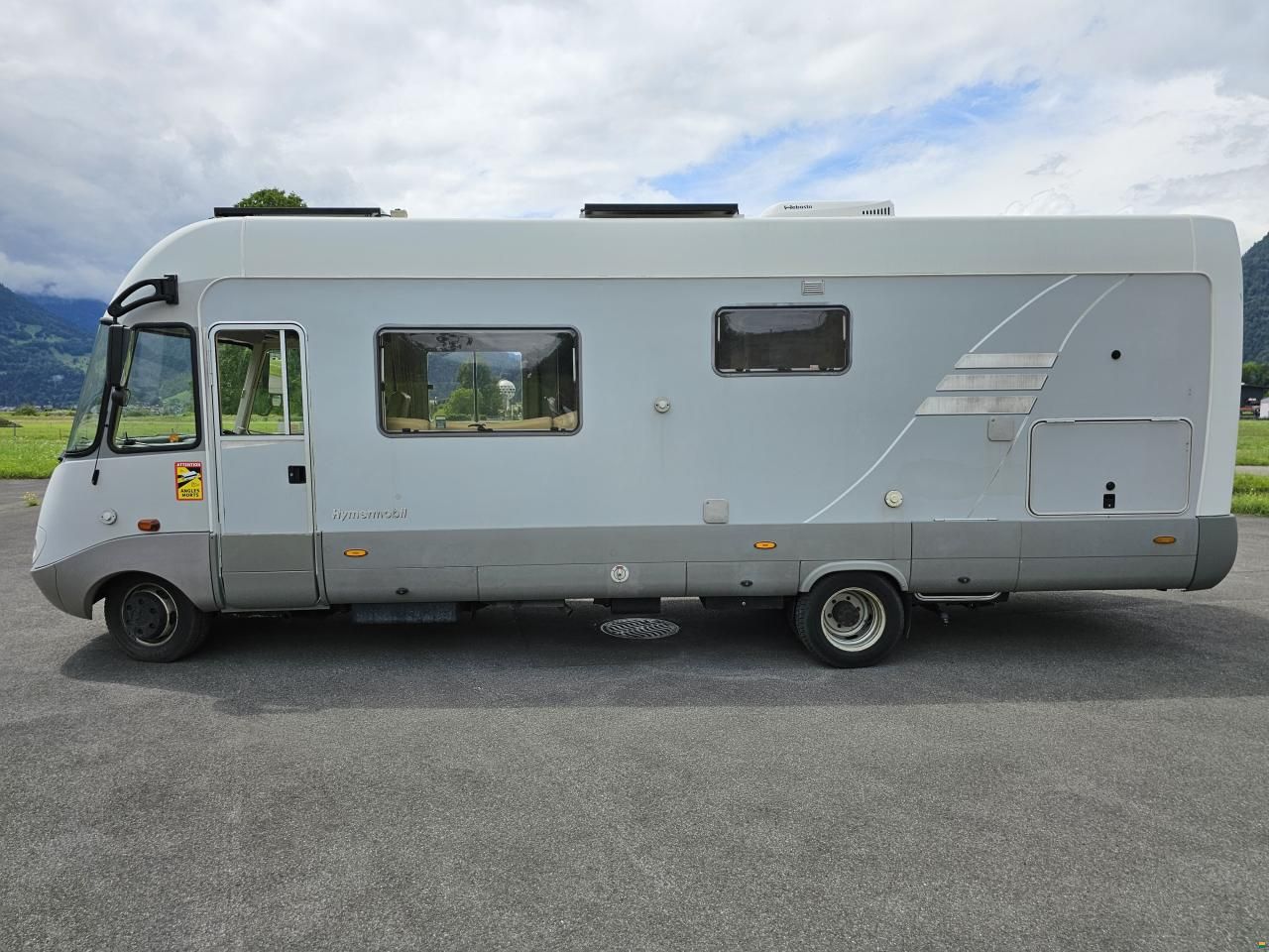 Hymer S 820