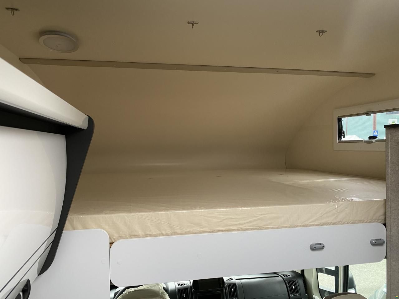 Forster-Reisemobile A 699 DVB