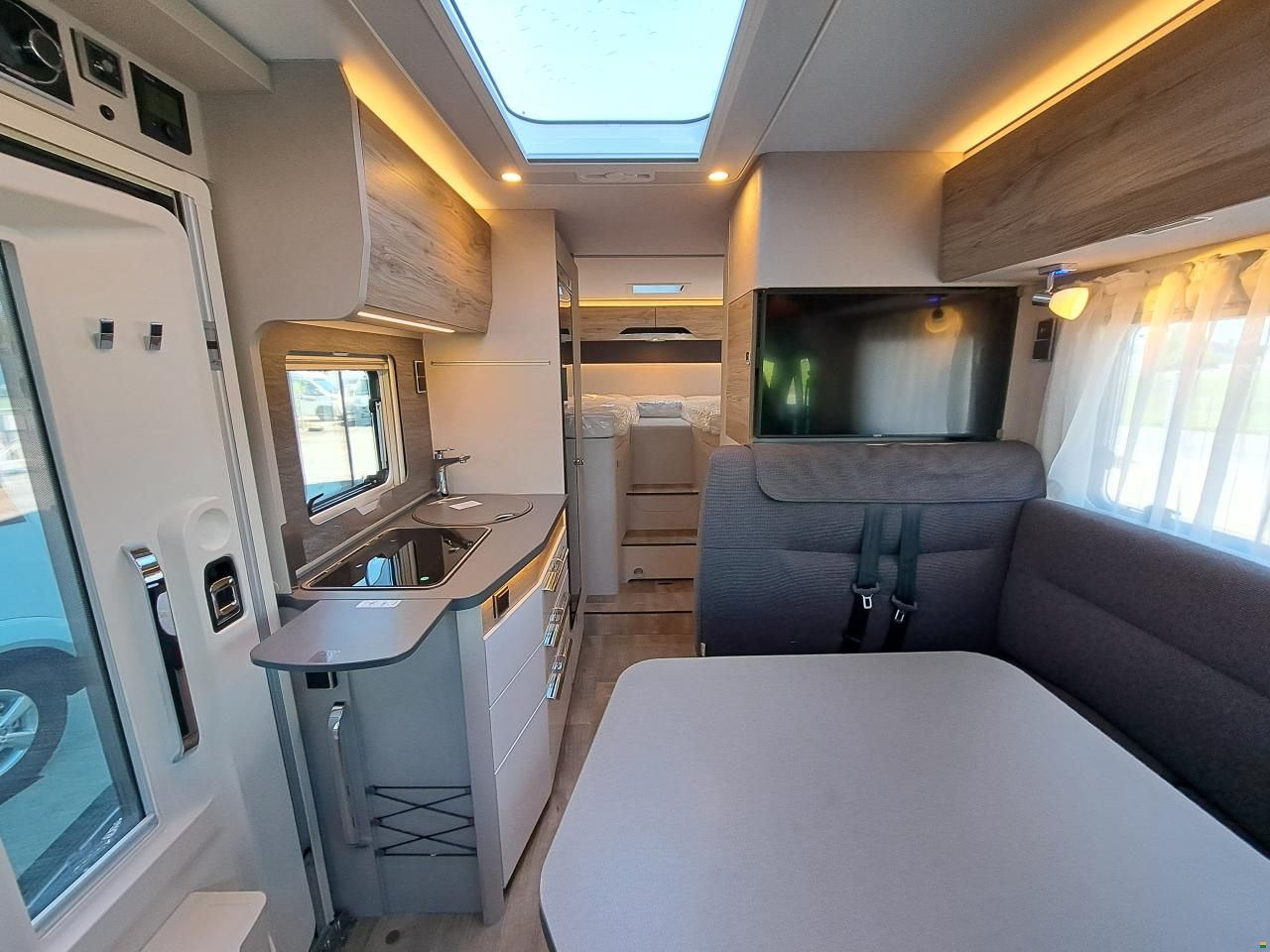Hymer Exsis T 580