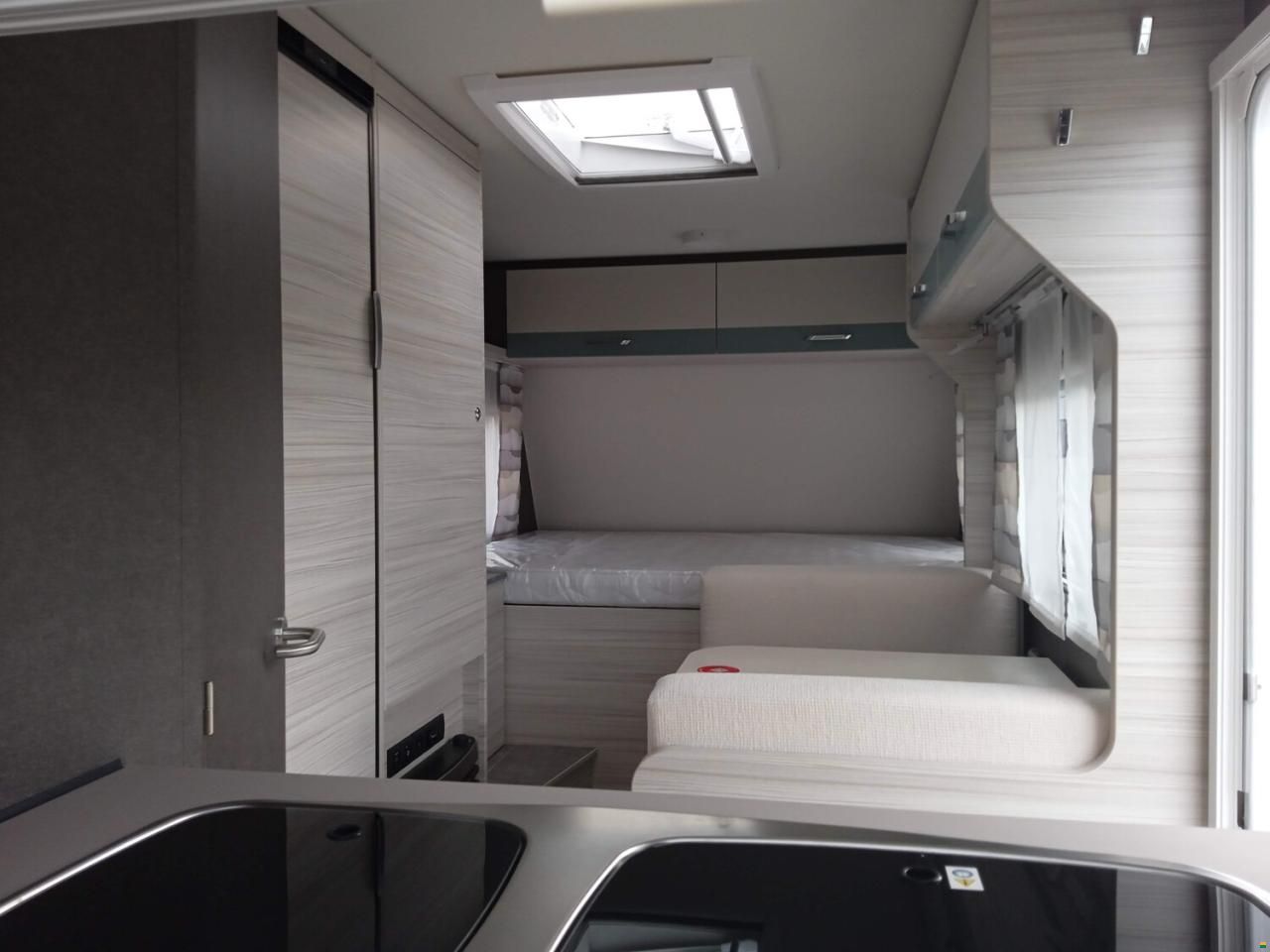 Dethleffs c-joy 420 QSH