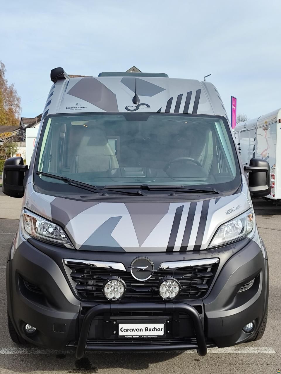 Megamobil Mega Classic 600 Opel 165 PS