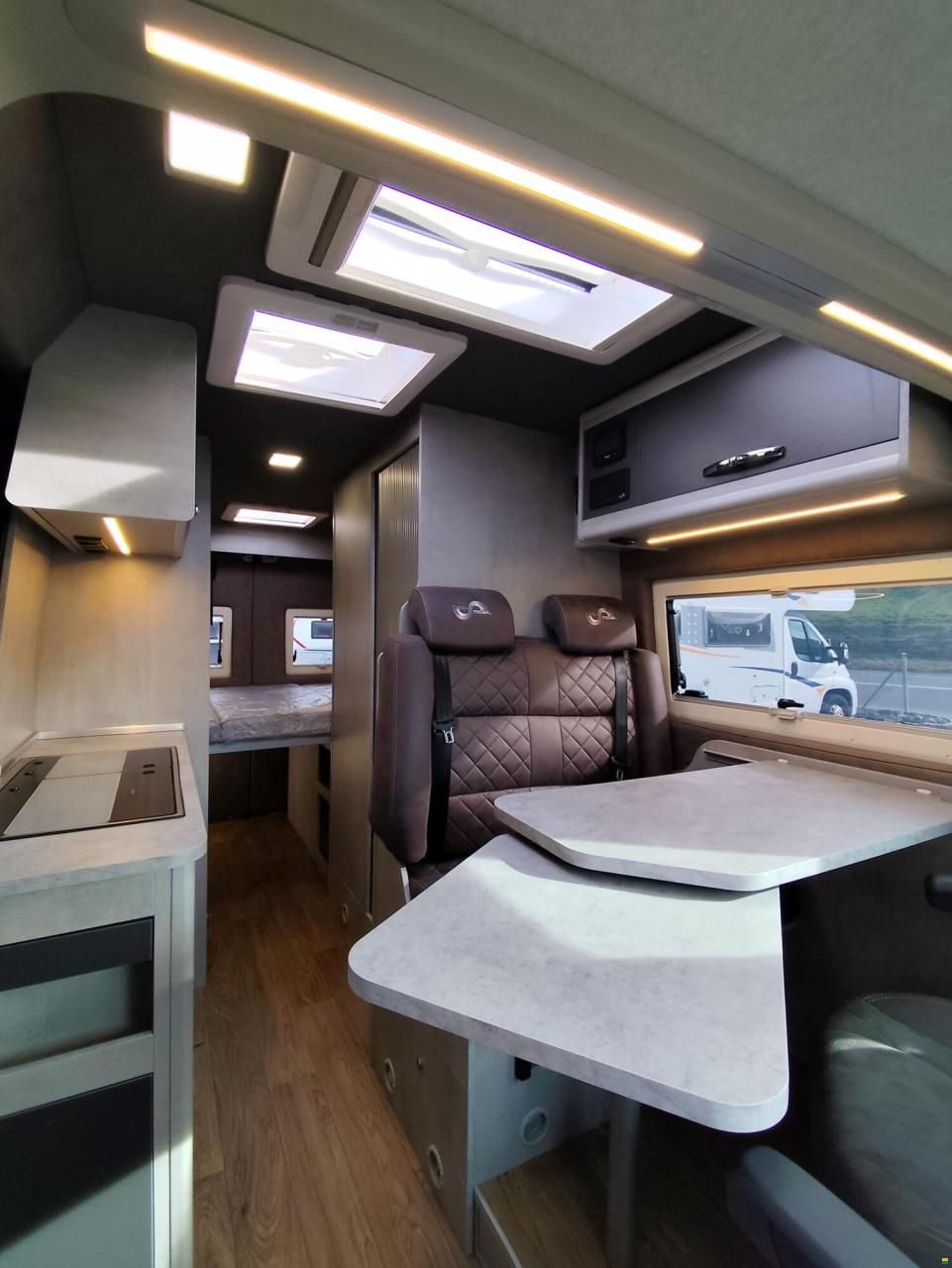 Megamobil Mega Classic 600 Opel 165 PS