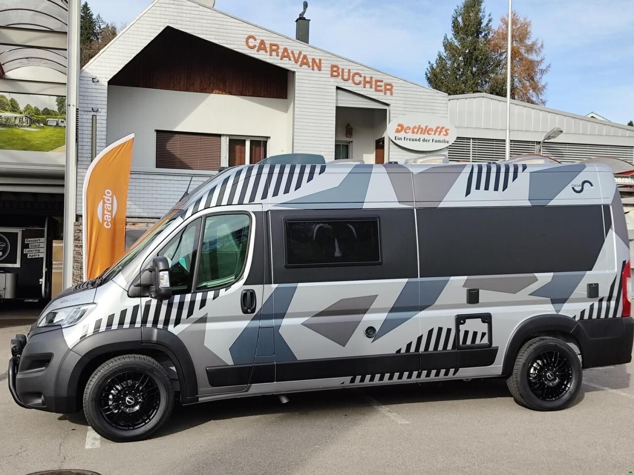 Megamobil Mega Classic 600 Opel 165 PS