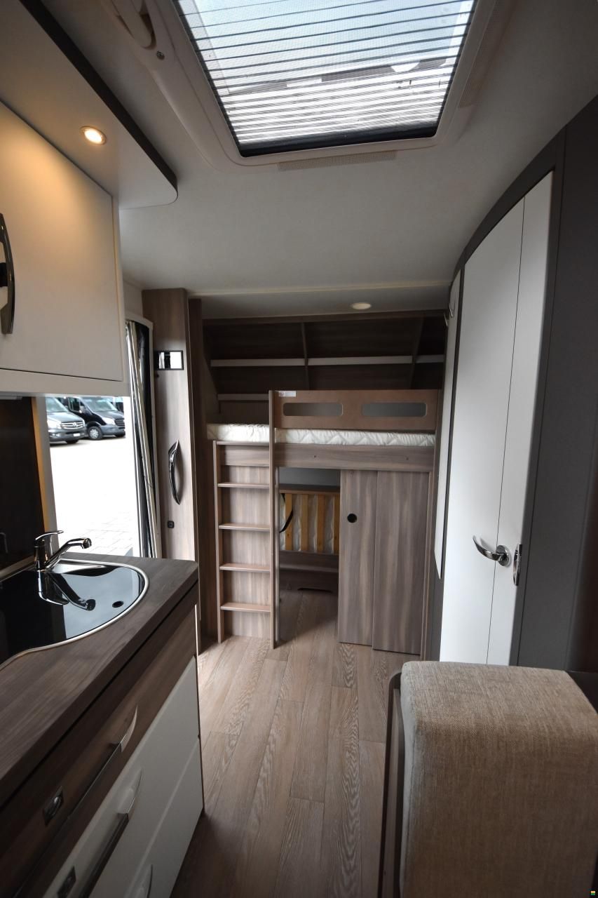 Hobby 490 KMF Excellent Edition