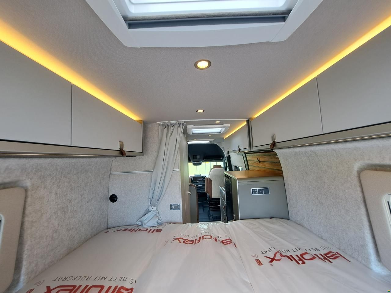 Hymer Grand Canyon S 700