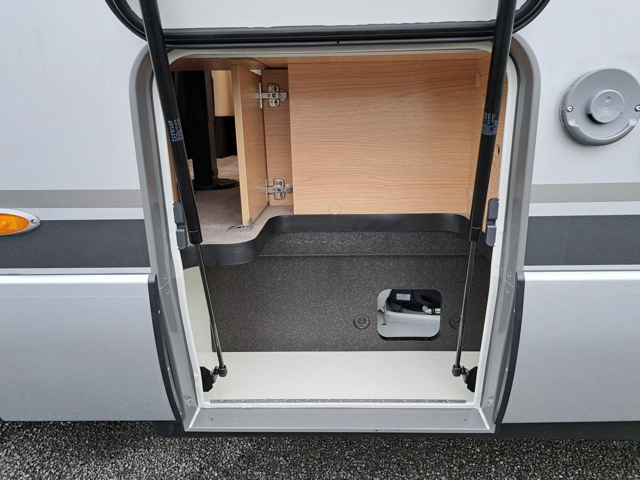 Hymer B MC T 580 Black Line