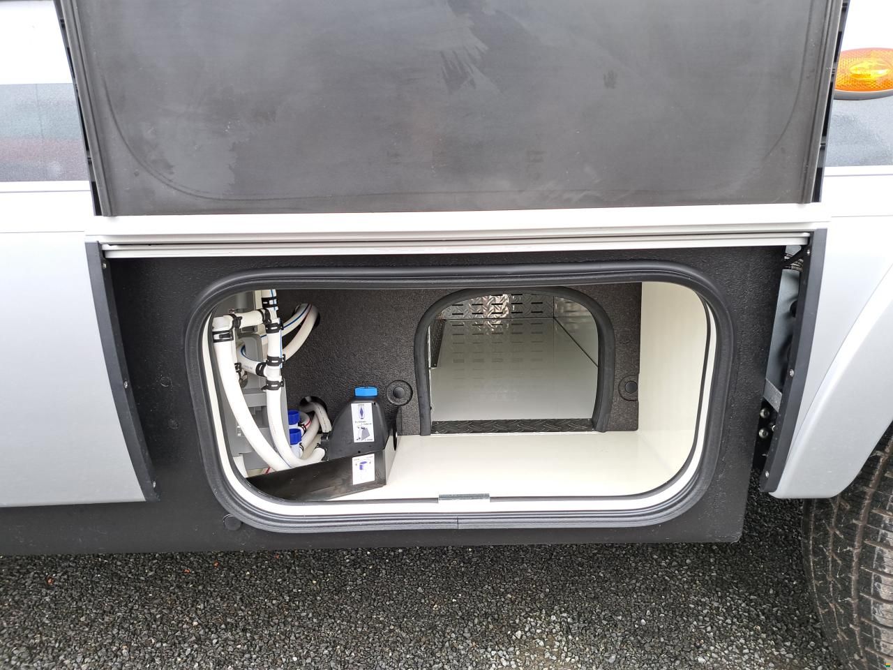 Hymer B MC T 580 Black Line