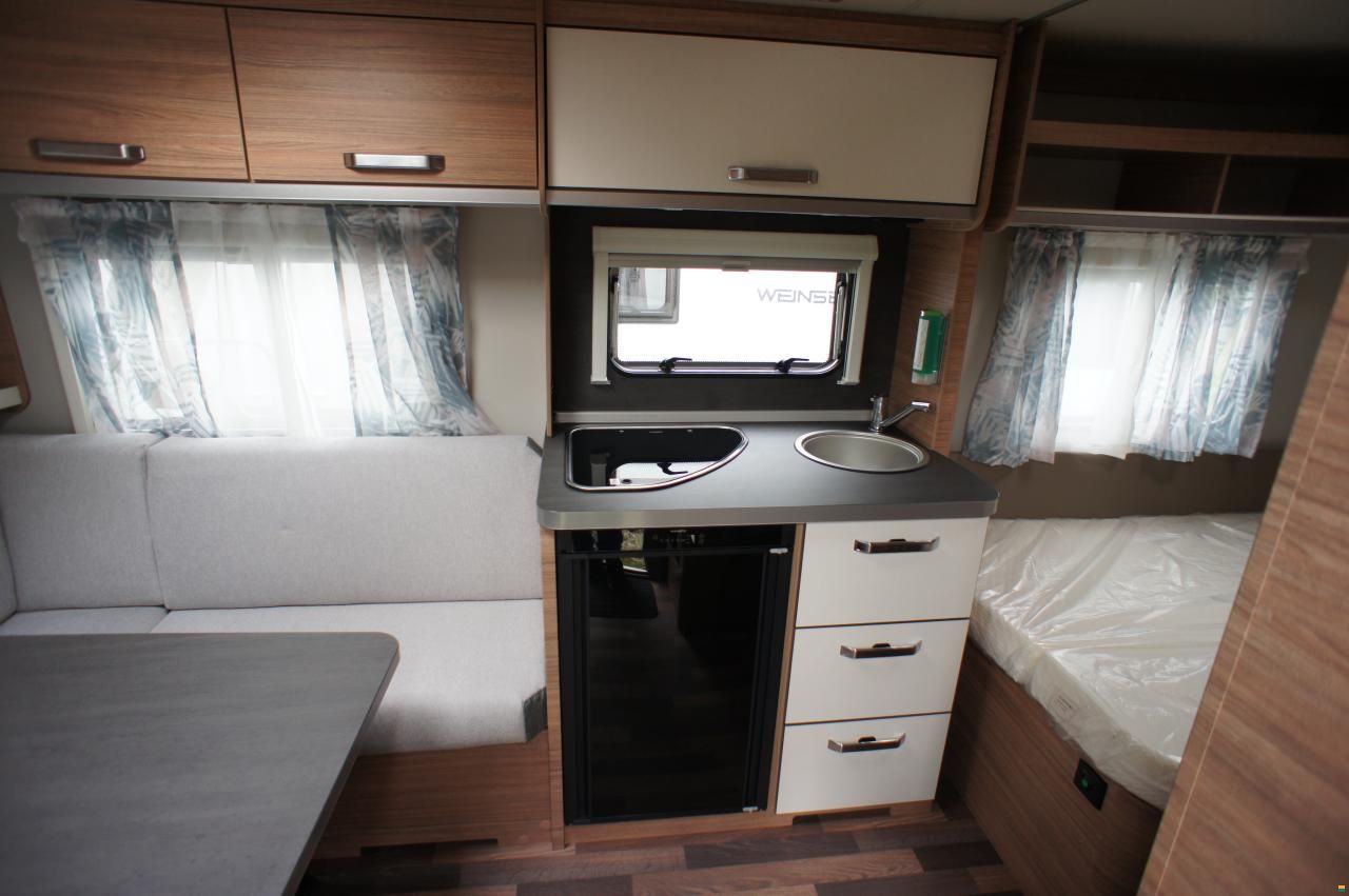 Weinsberg 450 FU CaraOne