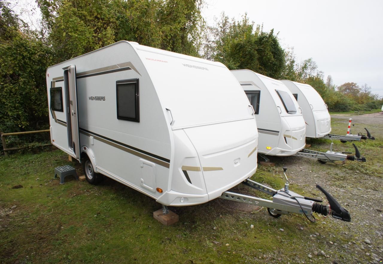 Weinsberg 450 FU CaraOne
