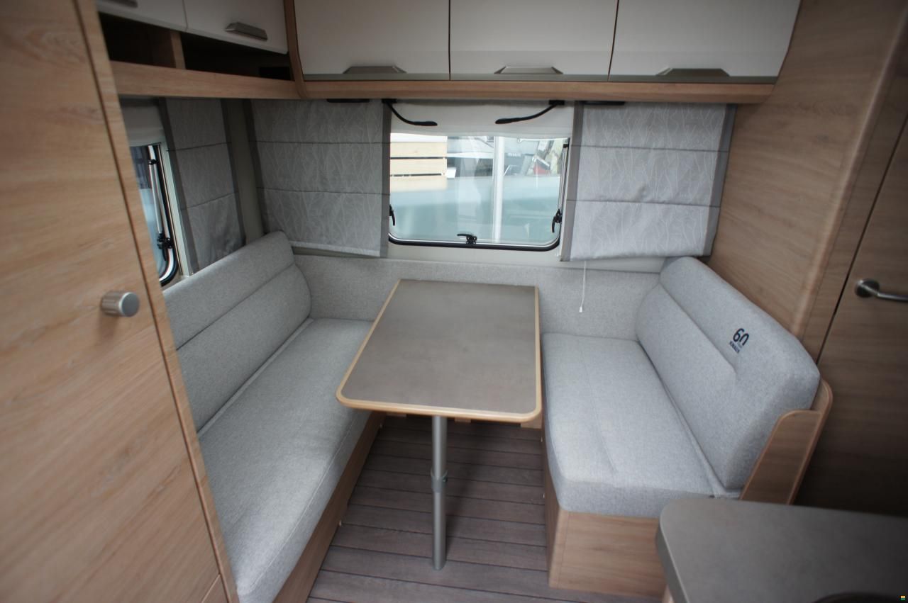 Knaus 420 QD Südwind 60 Years