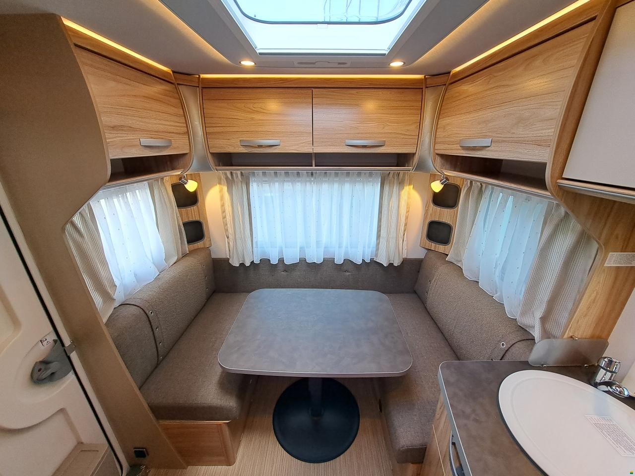 Eriba Nova Light 470