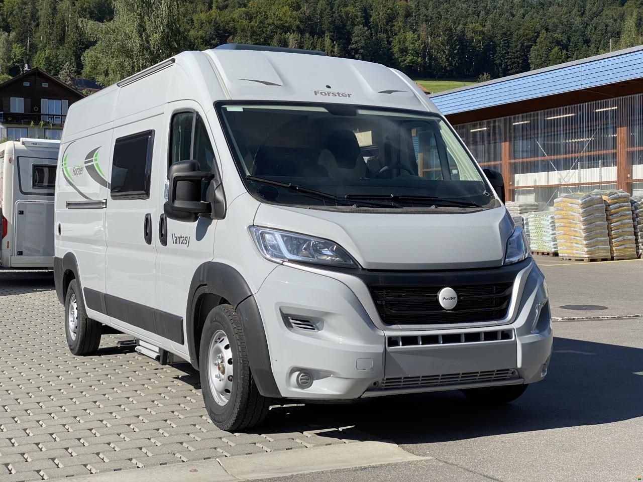 Forster-Reisemobile Van 599  Vantasy