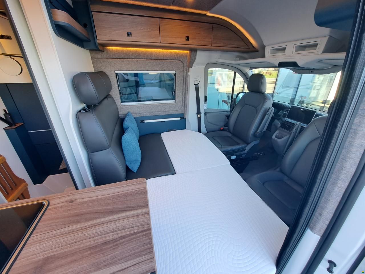 Hymer Eriba Car 600 blue